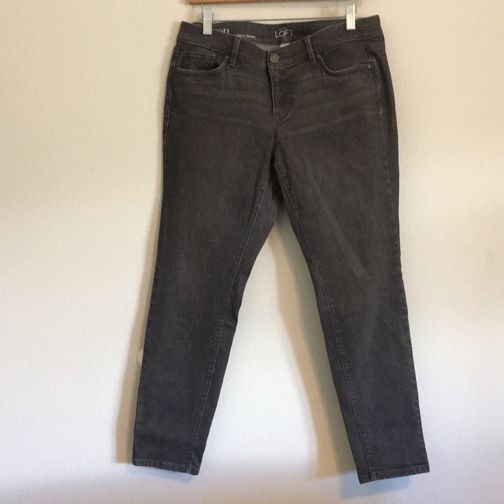 Ann taylor Loft Gray jeans. Women’s 10P